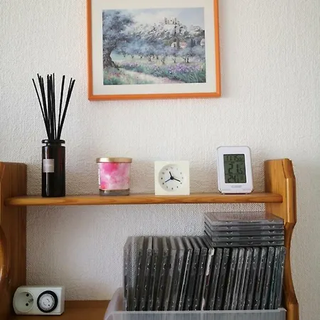Le Provence Studio Equipe 2 Personnes, 3eme Etage, Ascenseur Balcon, Wifi, Parking